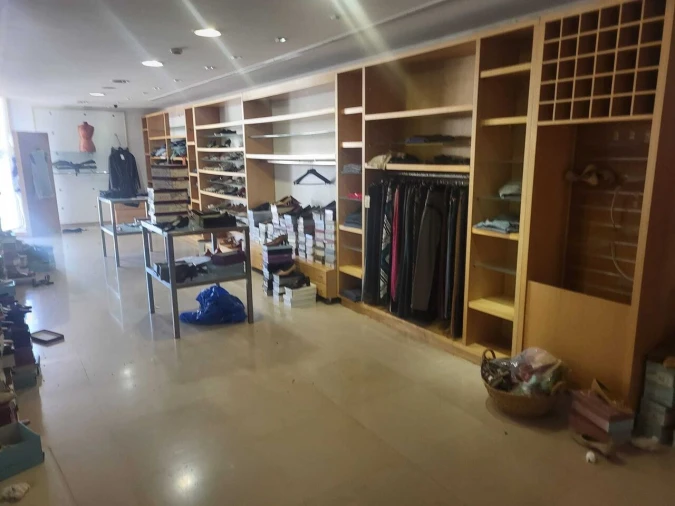 Loja para Arrendamento em Lagoa e Carvoeiro Foto 16