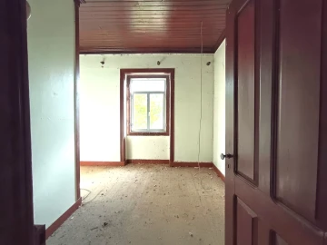 Moradia T4 para Venda em Torres Novas (Santa Maria, Salvador e Santiago)