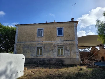 Moradia T4 para Venda em Torres Novas (Santa Maria, Salvador e Santiago)