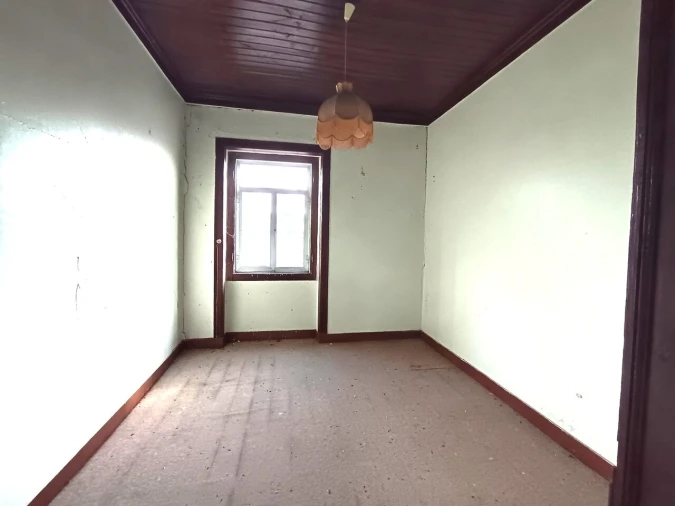 Moradia T4 para Venda em Torres Novas (Santa Maria, Salvador e Santiago) Foto 2