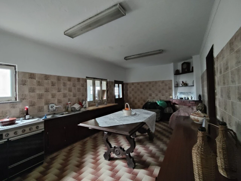 Moradia T3 para Venda em Avelar Foto 12