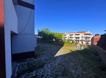 Prédio para Venda em Leiria, Pousos, Barreira e Cortes