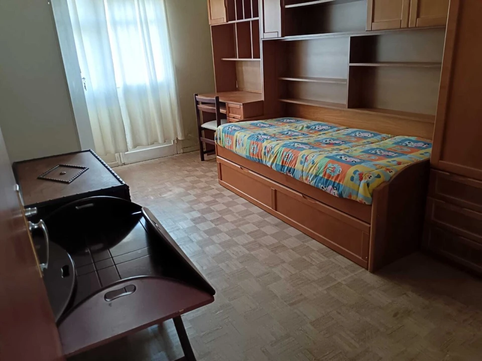 Apartamento T3 para Venda em Massamá e Monte Abraão Foto 1