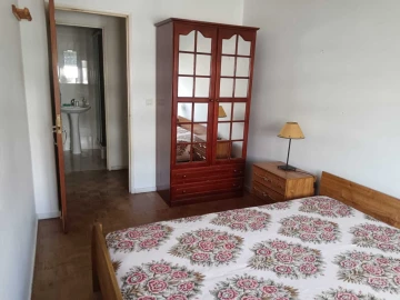 Apartamento T3 para Venda em Massamá e Monte Abraão