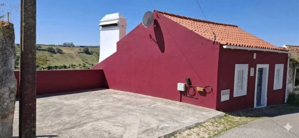 Moradia T3 para Venda em Almoster