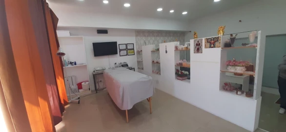 Loja para Venda em Almada, Cova da Piedade, Pragal e Cacilhas