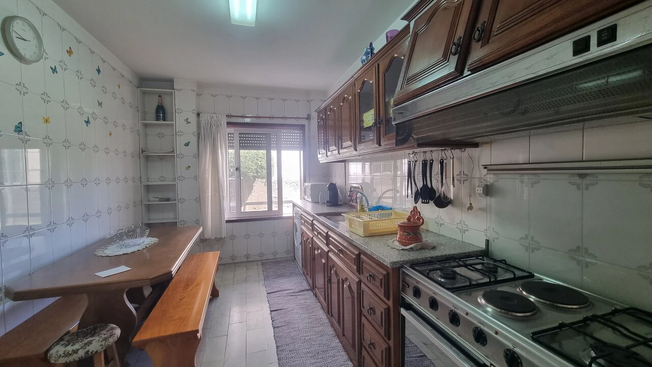 Apartamento T1 para Venda em Rio Tinto Foto 5