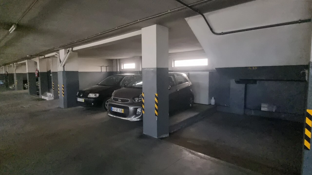 Apartamento T1 para Venda em Rio Tinto Foto 27