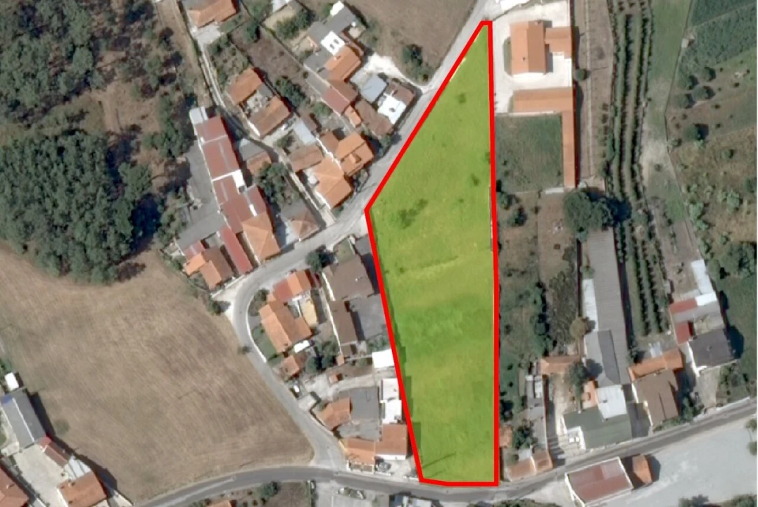 Terreno para Venda em Maceira Foto 12