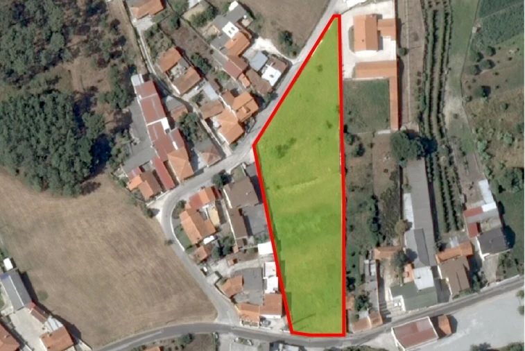 Terreno para Venda em Maceira Foto 12