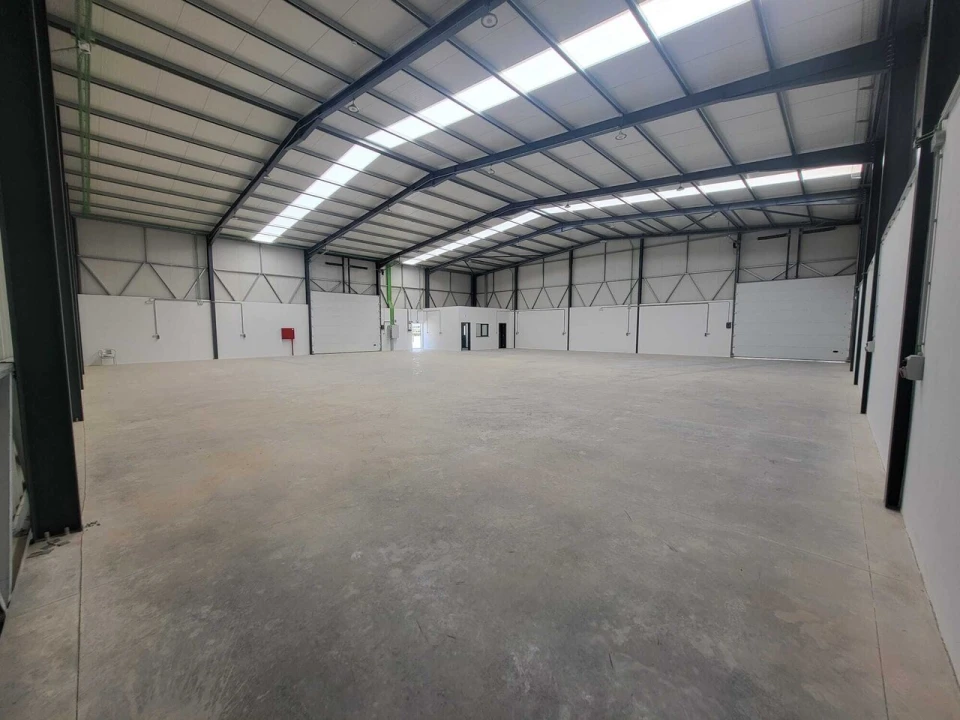 Armazém para Arrendamento em Algoz e Tunes Foto 15