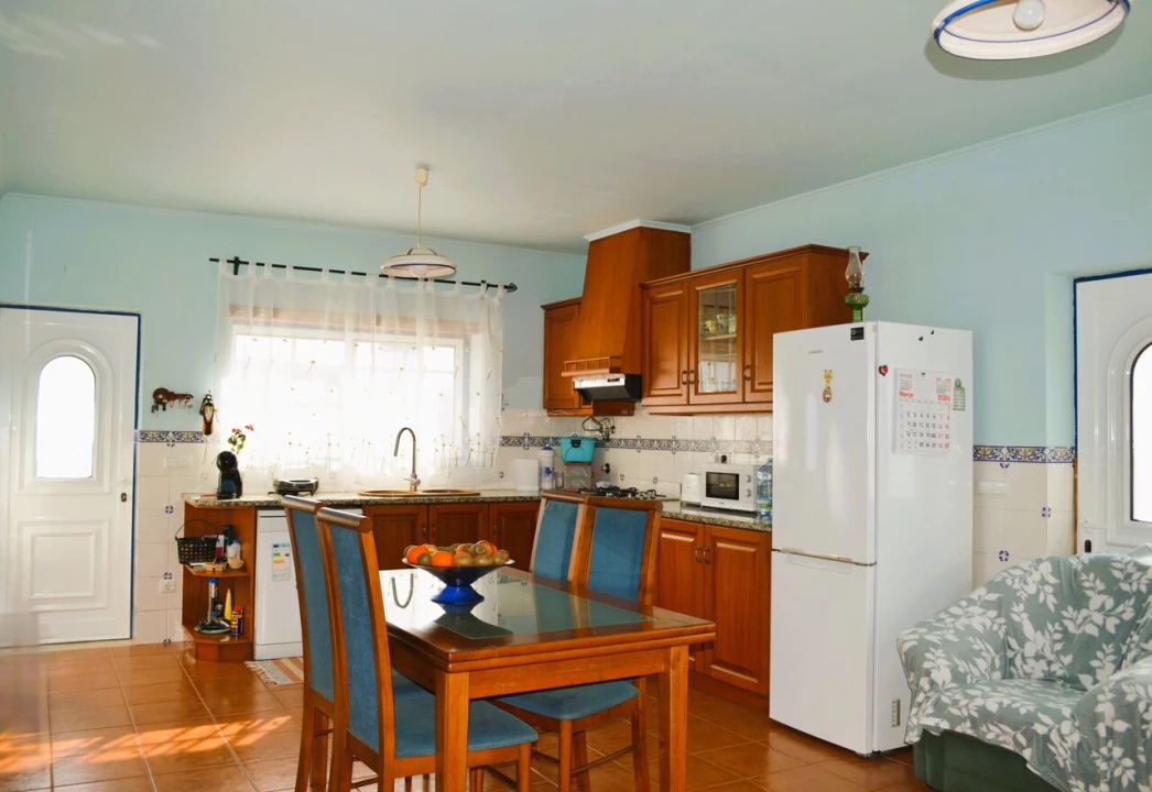 Moradia T3 para Venda em Coz, Alpedriz e Montes Foto 27