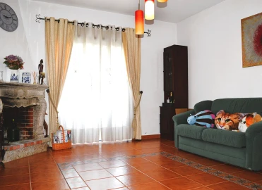 Moradia T3 para Venda em Coz, Alpedriz e Montes
