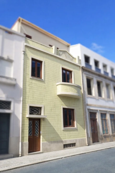 Moradia T8 para Venda em Cedofeita, Santo Ildefonso, Sé, Miragaia, São Nicolau e Vitória