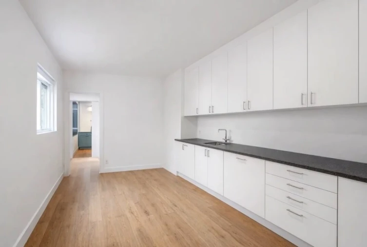 Moradia T3 para Venda em Azoia de Cima e Tremês Foto 11