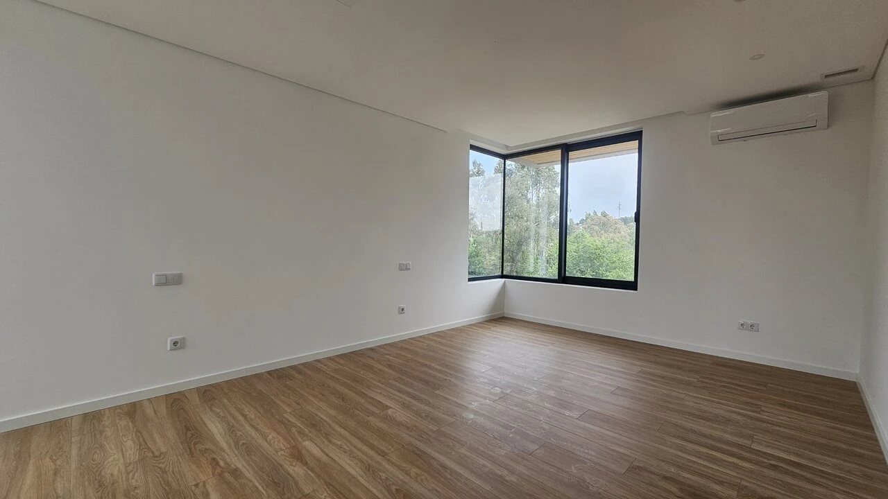 Moradia T4 para Venda em Póvoa de Varzim, Beiriz e Argivai Foto 27