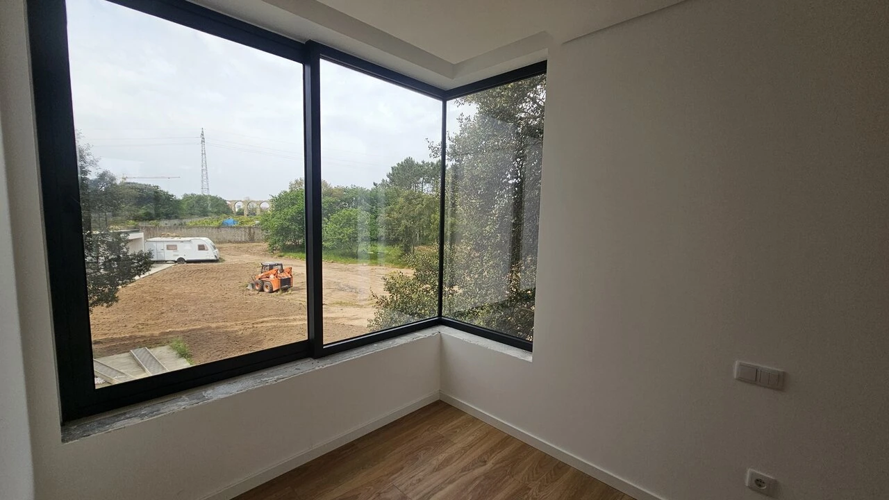 Moradia T4 para Venda em Póvoa de Varzim, Beiriz e Argivai Foto 29