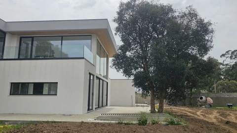 Moradia T4 para Venda em Póvoa de Varzim, Beiriz e Argivai