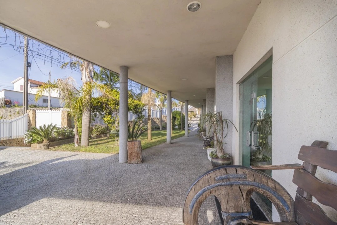 Armazém para Venda em São Miguel do Souto e Mosteirô Foto 28