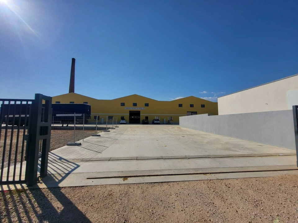 Loja para Arrendamento em Algoz e Tunes Foto 11