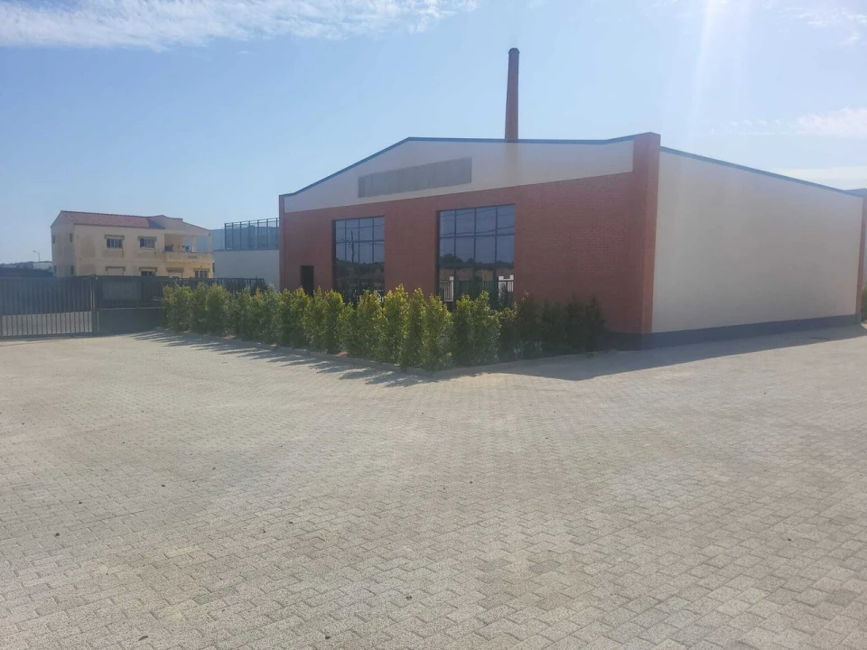 Loja para Arrendamento em Algoz e Tunes Foto 33