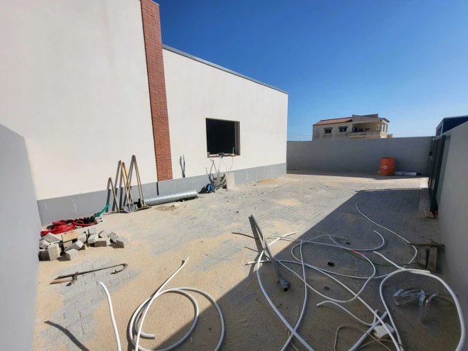 Loja para Arrendamento em Algoz e Tunes Foto 14