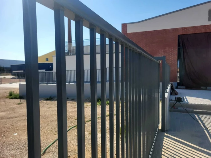 Loja para Arrendamento em Algoz e Tunes Foto 22