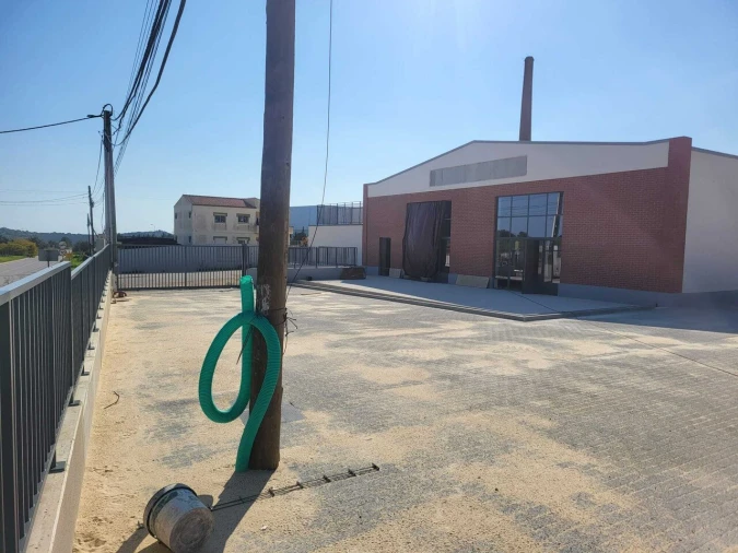 Loja para Arrendamento em Algoz e Tunes Foto 24