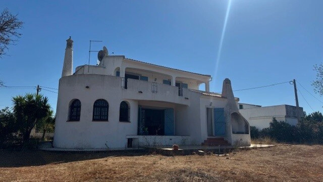 Moradia T3 para Venda em Paderne Foto 5