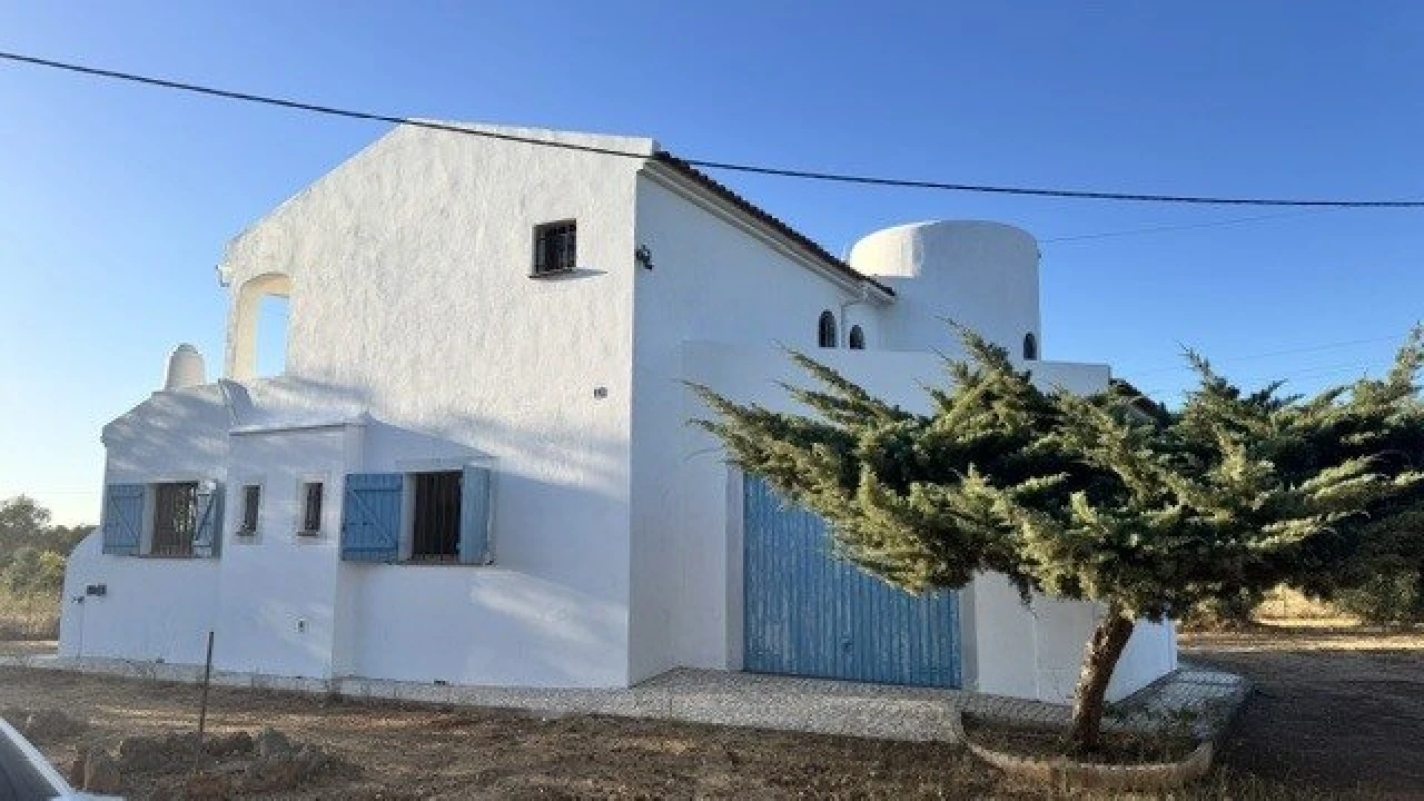 Moradia T3 para Venda em Paderne Foto 4
