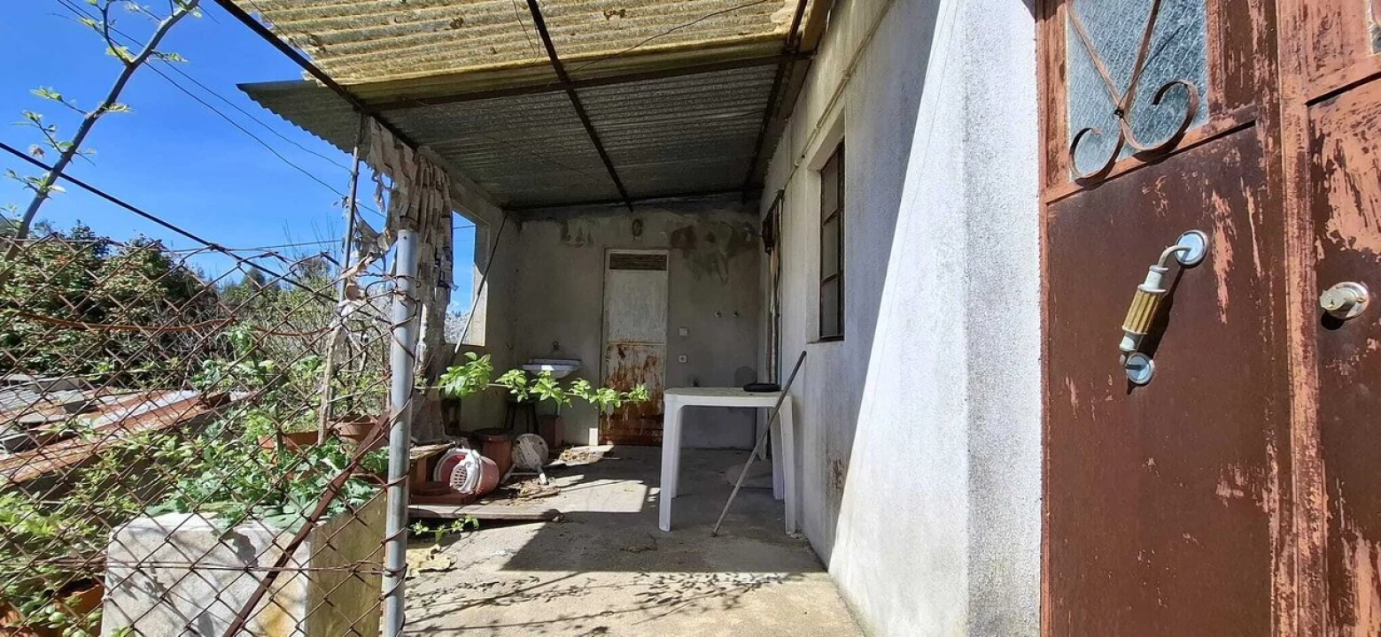 Moradia T3 para Venda em Beco Foto 12