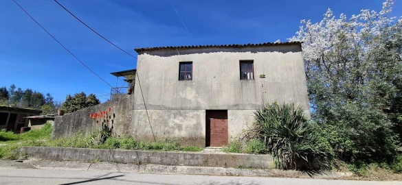 Moradia T3 para Venda em Beco