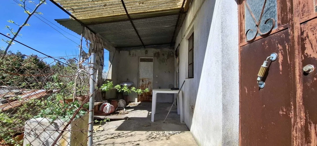 Moradia T3 para Venda em Beco Foto 12