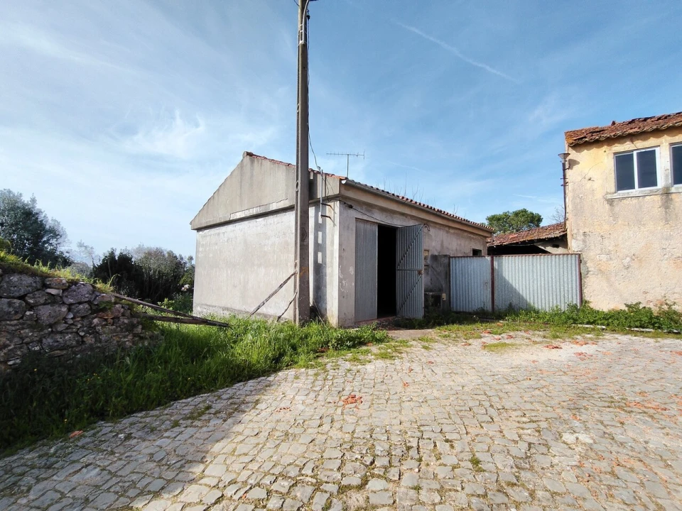 Moradia T4 para Venda em Pelma Foto 3