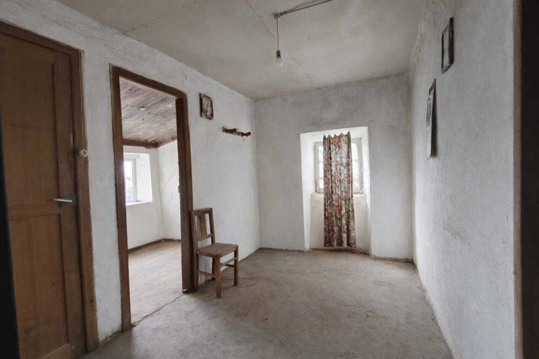 Moradia T4 para Venda em Pelma Foto 12