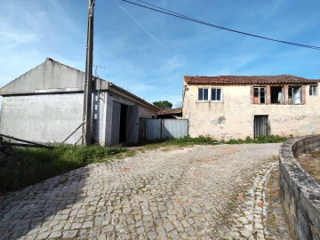 Moradia T4 para Venda em Pelma