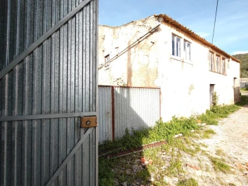 Moradia T4 para Venda em Pelma