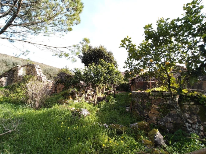 Moradia T4 para Venda em Pelma Foto 33