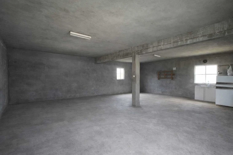 Moradia T4 para Venda em Pelma Foto 5