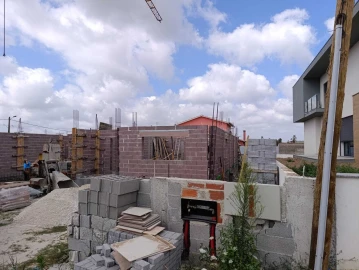 Moradia T4 para Venda em Souto da Carpalhosa e Ortigosa