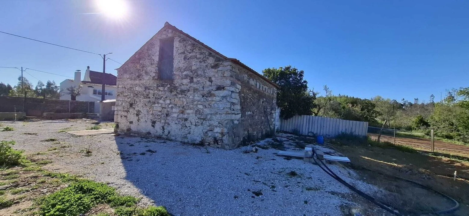 Moradia T2 para Venda em Beco Foto 5