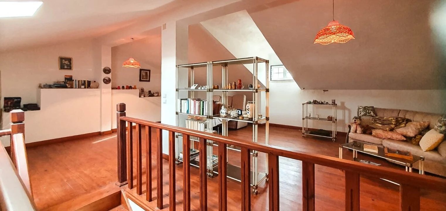 Moradia T2 para Venda em São Bartolomeu dos Galegos e Moledo Foto 11