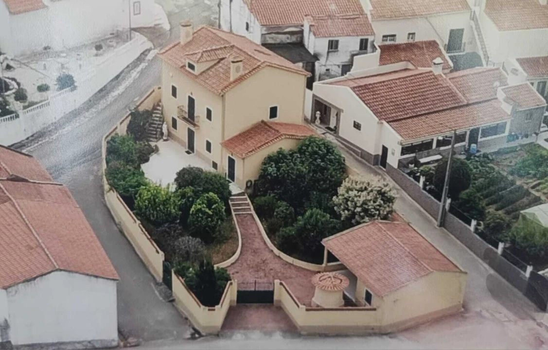 Moradia T2 para Venda em São Bartolomeu dos Galegos e Moledo Foto 16