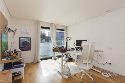 Moradia T5 para Venda em Aldoar, Foz do Douro e Nevogilde