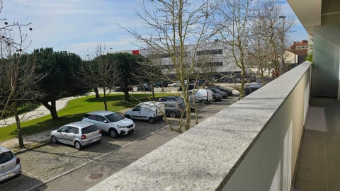 Apartamento T3 para Venda em Póvoa de Varzim, Beiriz e Argivai