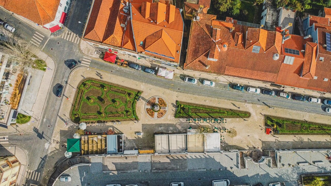 Loja para Venda em Santo Tirso, Couto (Santa Cristina e São Miguel) e Burgães Foto 11
