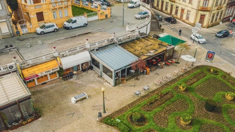 Loja para Venda em Santo Tirso, Couto (Santa Cristina e São Miguel) e Burgães