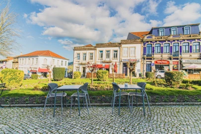 Loja para Venda em Santo Tirso, Couto (Santa Cristina e São Miguel) e Burgães