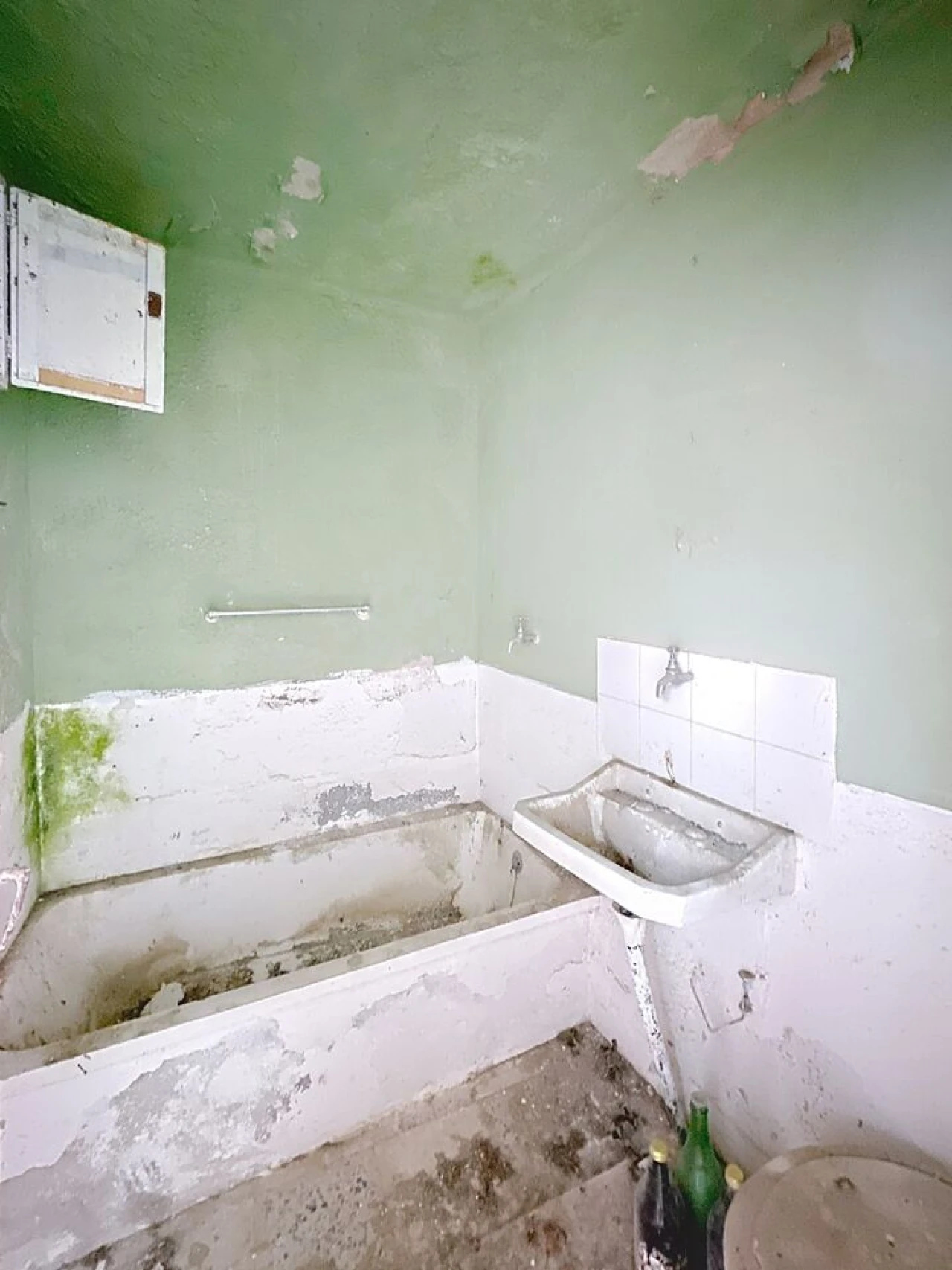 Moradia T2 para Venda em Carvoeira e Carmões Foto 10