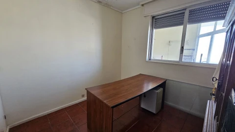 Apartamento T6 para Venda em Póvoa de Varzim, Beiriz e Argivai
